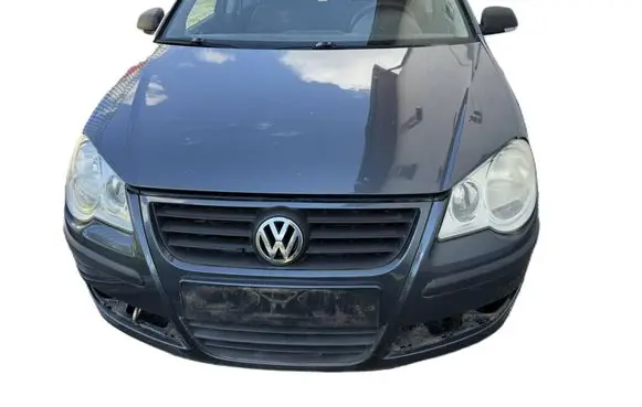 Volkswagen Polo IV 9N3 Engine bonnet/hood 6QE823031J