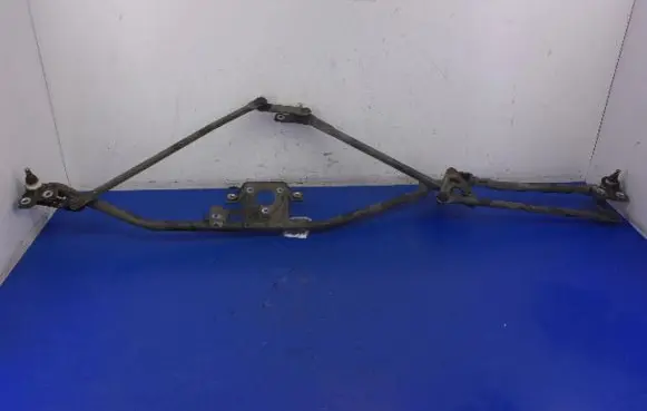 Opel Zafira A Front wiper linkage and motor