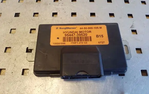 Hyundai Santa Fe Gearbox control unit/module 9544739520 4450000105M
