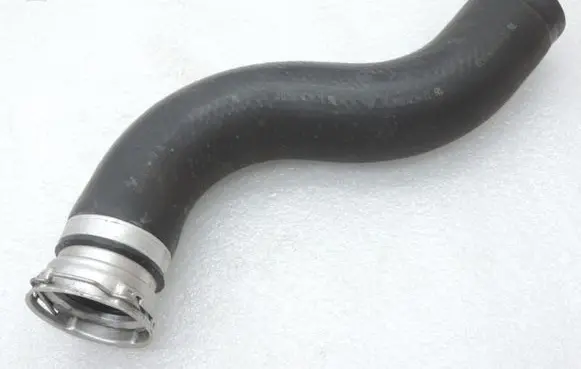Toyota Avensis T250 Intercooler hose/pipe 1734226070