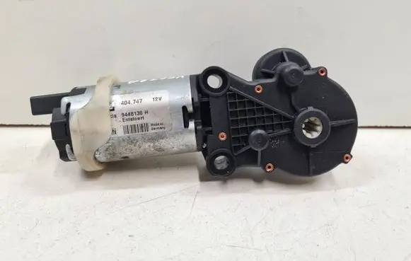 Opel Vectra C Seat adjustment motor 404747 9448130H