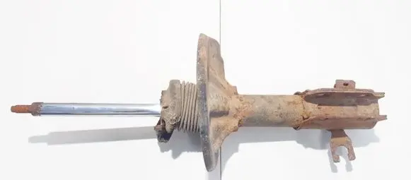 Mazda 323 Front shock absorber/damper 633138