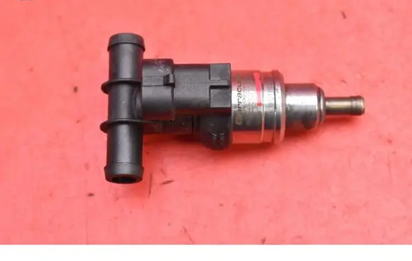 Audi A6 S6 C8 4K Fuel injector 67R-016407