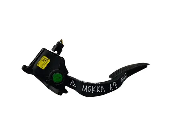 Opel Mokka Accelerator throttle pedal 95087911