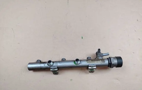 Audi A6 S6 C6 4F Fuel main line pipe 059130090AF