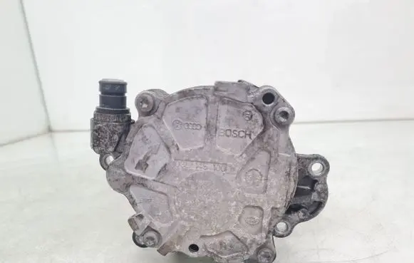 Skoda Superb B6 (3T) Vacuum pump 03L145100G