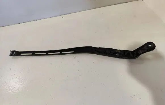 Audi A4 S4 B6 8E 8H Front wiper blade arm 8E1955408C