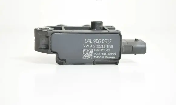 Audi A6 S6 C8 4K Exhaust gas pressure sensor 04L906051F