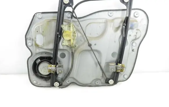 Volkswagen Caddy Front door manual window regulator 1T0837755H