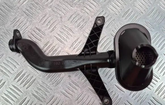 Mercedes-Benz E A207 Oil sump strainer pipe A2721800052