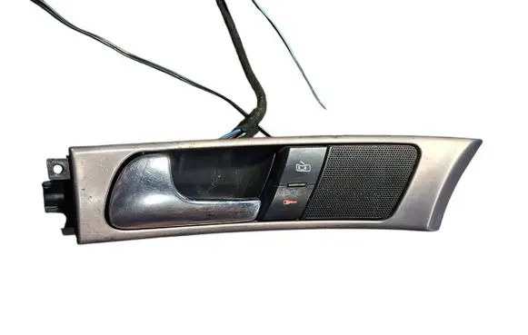 Audi A6 S6 C5 4B Front door interior handle 4B837019