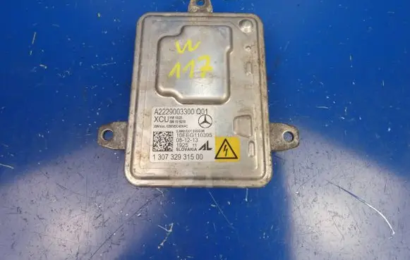 Mercedes-Benz CLA C117 X117 W117 Xenon control unit/module A2229003300 10EEG110395 130732931500