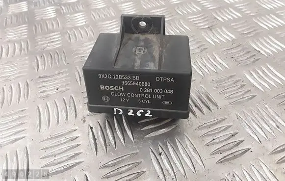 Jaguar XF X250 Glow plug pre-heat relay 9x2q12b533bb 0281003048 9665940680