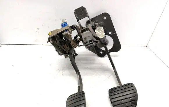 Renault Espace - Grand espace IV Pedal assembly 8200725788