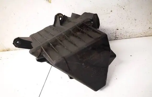 Seat Ibiza III (6L) Air filter box 6Q0129601AR
