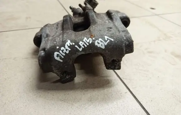Ford Focus Rear brake caliper