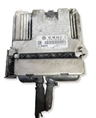 Volkswagen Golf VI Engine control unit/module 03L906018AT 03L907309R 0281016404
