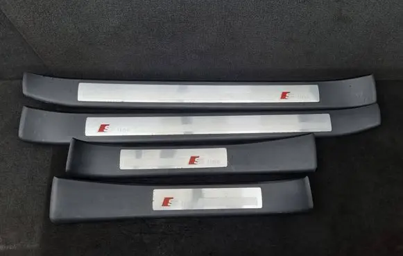 Audi A4 S4 B7 8E 8H Front sill trim cover 8E0853373E 8E0853373H 8E0853374E