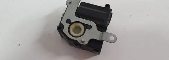 Lexus GS 250 350 300H 450H A/C air flow flap actuator/motor 