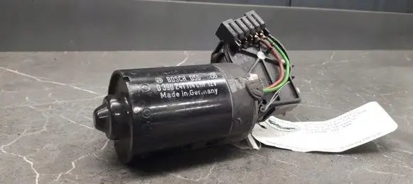 Volvo S40, V40 Wiper motor 0390241114