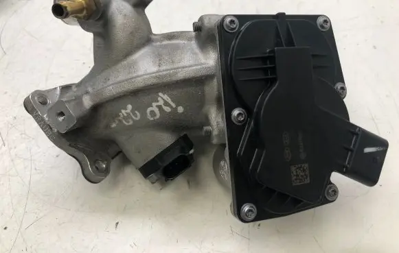 Hyundai i20 (BC3 BI3) Throttle valve 3515007200