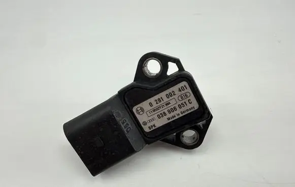 Volkswagen PASSAT B7 Air pressure sensor 038906051C