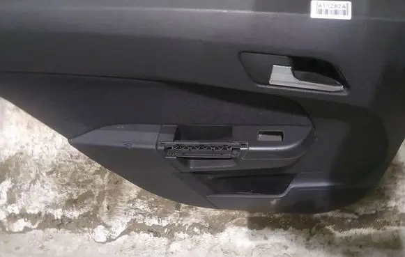 Opel Astra H Rear door card panel trim
