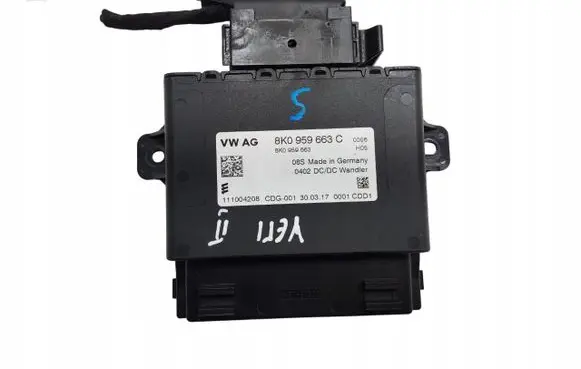 Skoda Yeti (5L) Voltage converter inverter 8K0959663C
