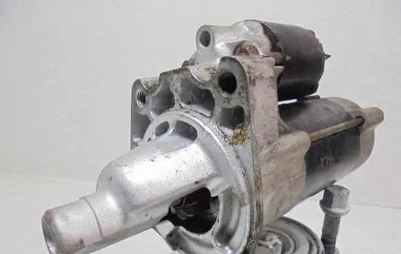 Chrysler Grand Voyager IV Starter motor 04748046AA