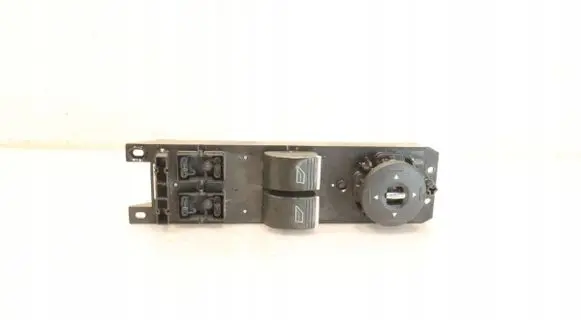 Ford Fiesta Electric window control switch