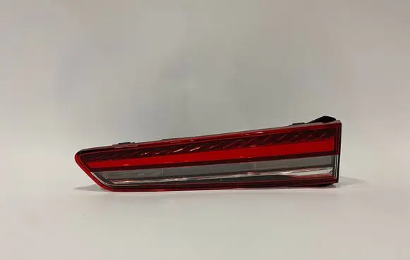 Skoda Kodiaq II Tailgate rear/tail lights 57H945094
