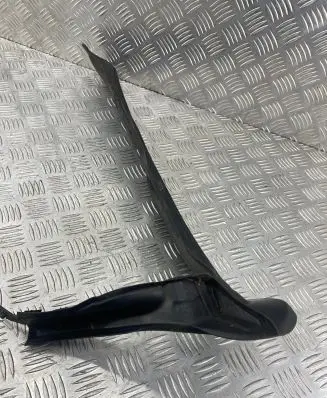 Audi A7 S7 4G Fender end trim 4G8821111A