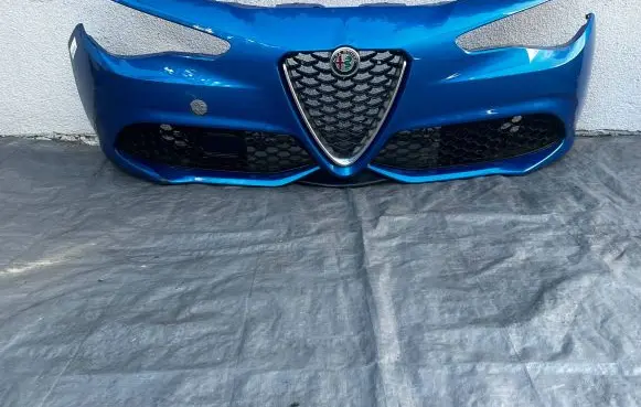 Alfa Romeo Giulia Front bumper