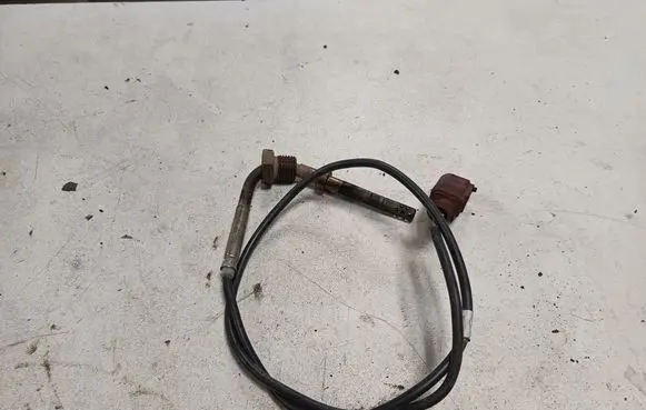 Volkswagen Transporter - Caravelle T5 Exhaust gas temperature sensor 03L906088BA