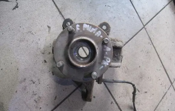 Ford Puma Front wheel hub spindle knuckle
