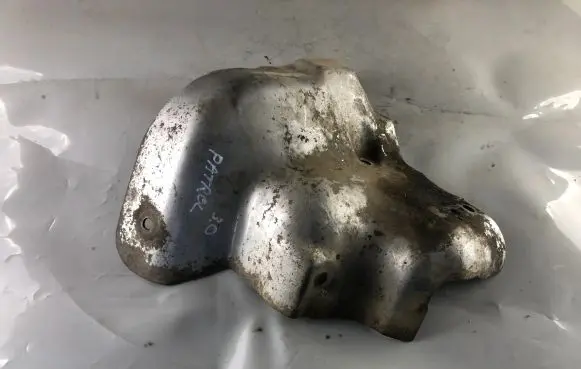 Exhaust heat shield