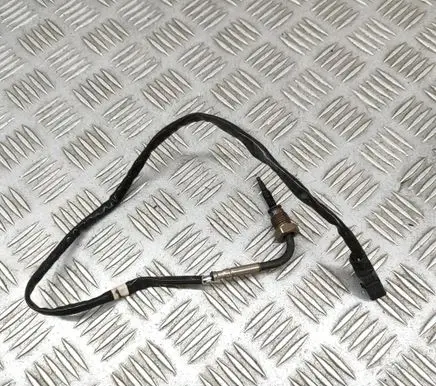 Audi A4 S4 B9 8W Oil temperature sensor 8W0906088E