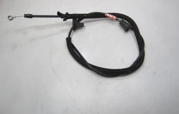 Volkswagen Jetta VI Engine bonnet/hood lock release cable 5C6823535