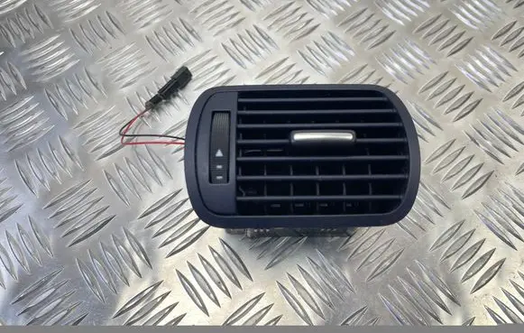 Audi A3 S3 8L Dashboard side air vent grill/cover trim 8L0820901C