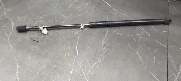 Opel Astra F Tailgate strut 