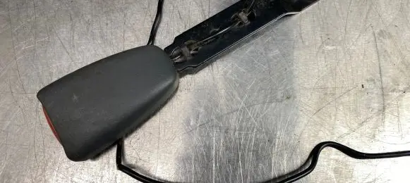 Volvo V70 Front seatbelt buckle 9191817