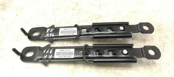KIA Sportage Seat belt height adjuster 88890D7000
