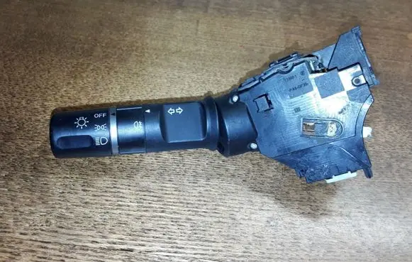 Mazda 6 Indicator stalk DF7166122