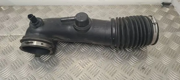 Ram 1500 DT Air intake duct part 68449572AA