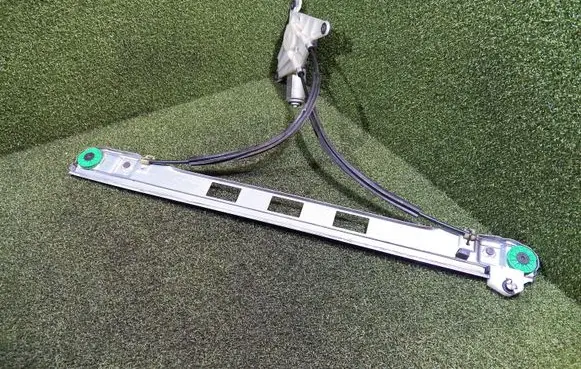 Renault Master III Front door window regulator with motor 807200008R 128001031B