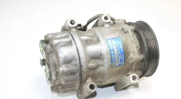 Volvo C30 Air conditioning (A/C) compressor (pump) 31291881