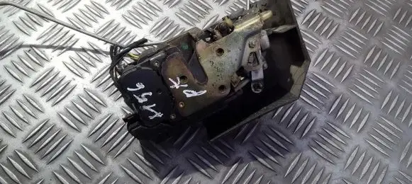 Alfa Romeo 156 Front door lock
