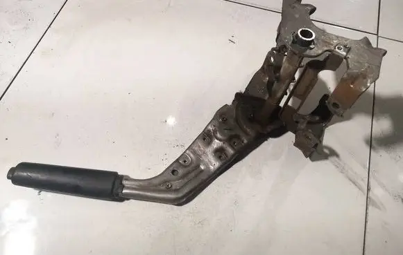 Renault Clio III Handbrake/parking brake lever assembly 9680786377