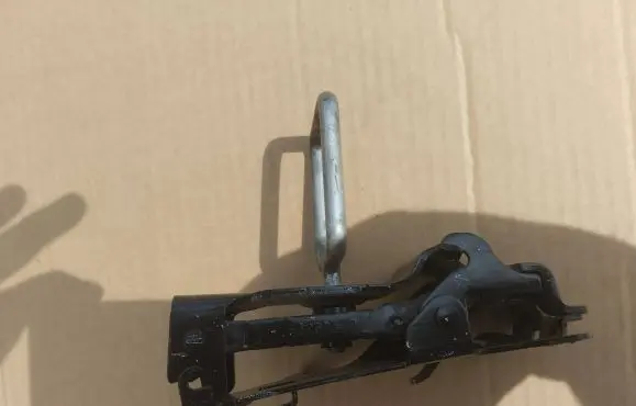 Polestar 2 Engine bonnet/hood lock/latch loop/hook 32219354