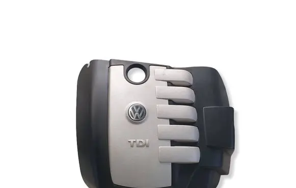 Volkswagen Touareg I Engine cover (trim) 070103927 V270